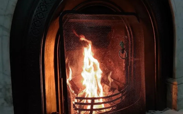 Chimneys Guest House