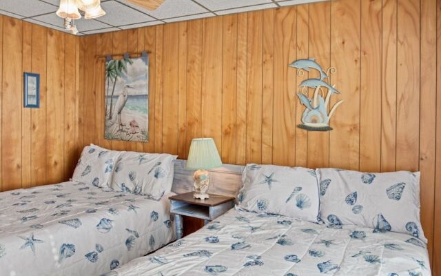 Island 26 2 Bedroom Condo