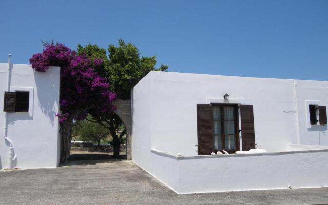 Alkionides Bungalows