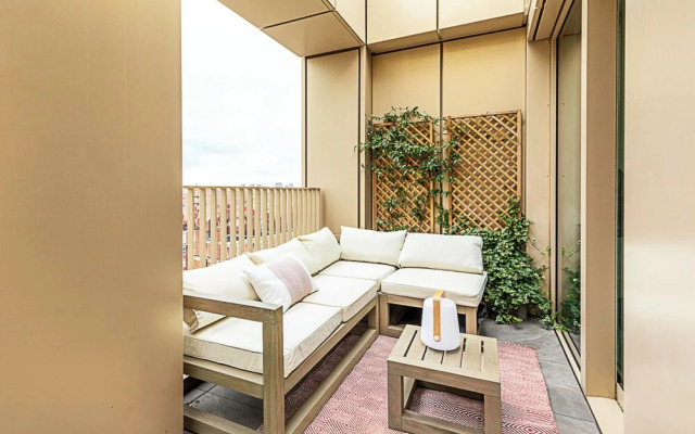 Beautiful Two Bed Property Near Whitechapel, London