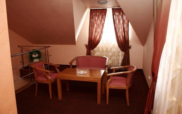 Hotel Casa de Piatra