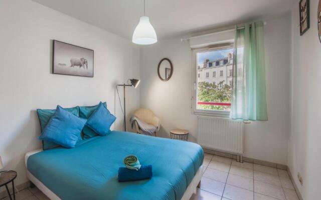 Chic appart avec parking au centre-ville