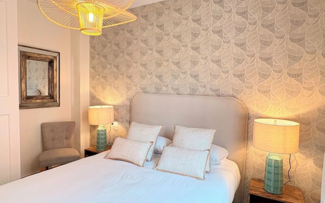 Sophisticated House With Terrace. Plaza del Realejo
