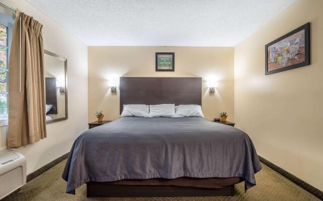 Rodeway Inn Lake George Outlets