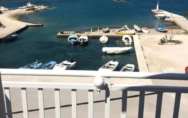 Villa Menalo