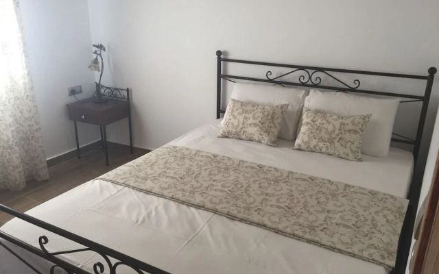 Salora Studio-Apartments
