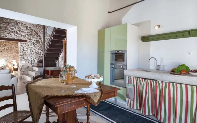Luxury Holiday Home In Buseto Palizzolo With Swimming Pool
