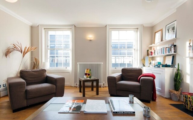 Spacious Albany Marylebone Apartment - AGS