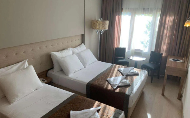 Kecik Hotel