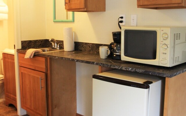 The Netarts Surf Inn