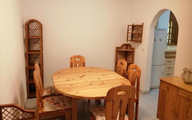 Charming 3-bed House in Viganj