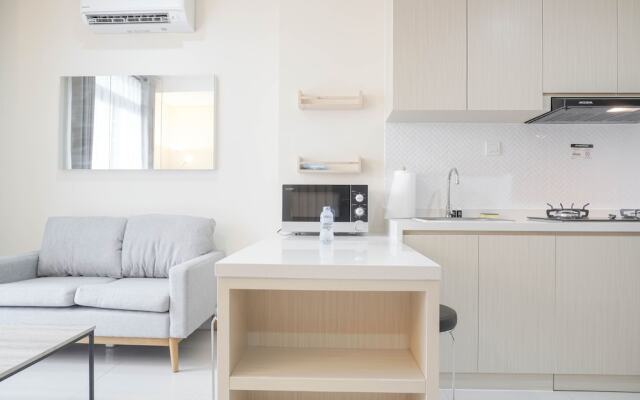 Nice And Comfort 2Br At Pejaten Park Apartment