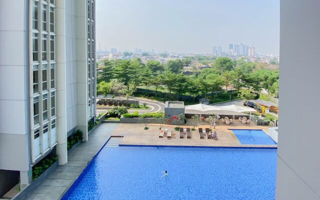 Cozy And Minimalist Studio Room Ciputra International Apartment