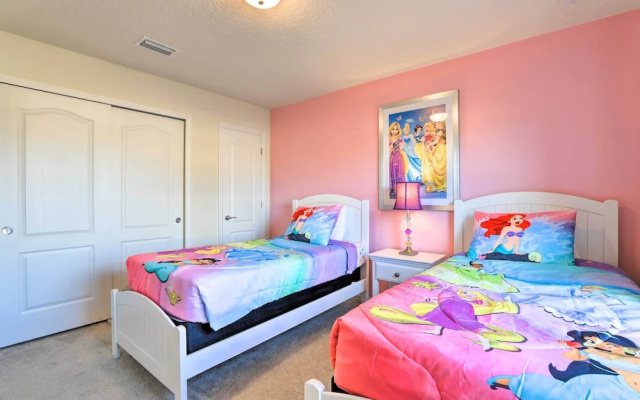 Upscale Kissimmee Retreat
