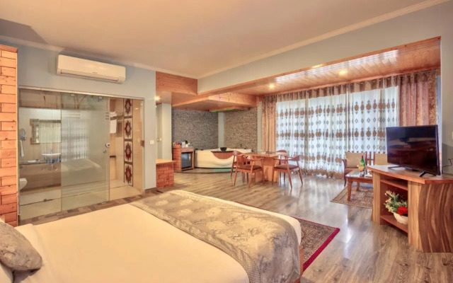Snow Flakes Resort And Spa Centrally Heated Luxury Resort