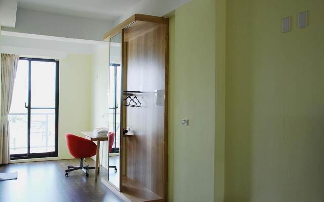 Yujing Warm Breezewarm x Sunny Sky Homestay