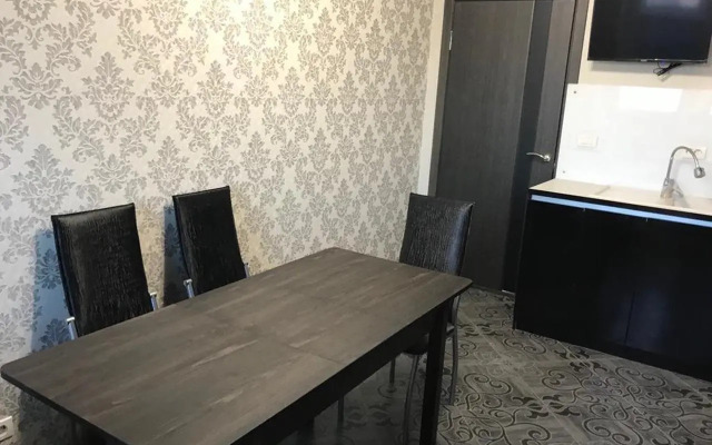 Апартаменты на проспекте Октябрьский 157