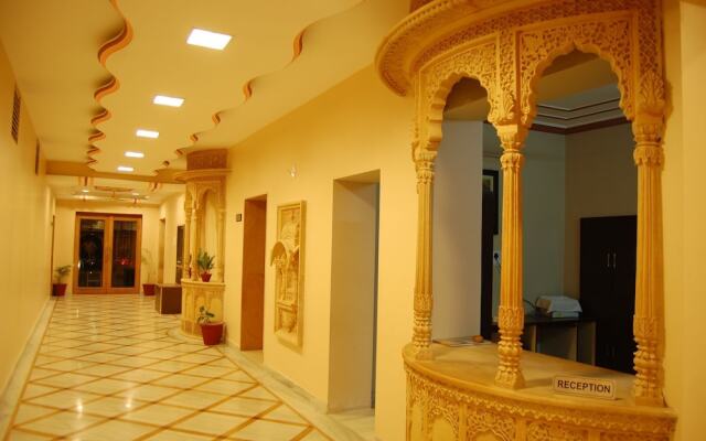 Hotel Priya