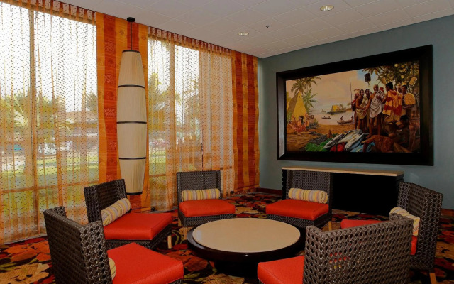 Courtyard by Marriott King Kamehameha's Kona Beach Hotel