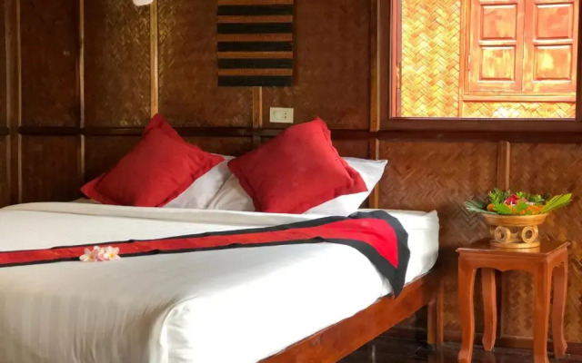 Mekong Riverside Lodge