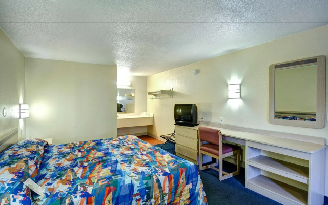 Knights Inn Burlington, NC
