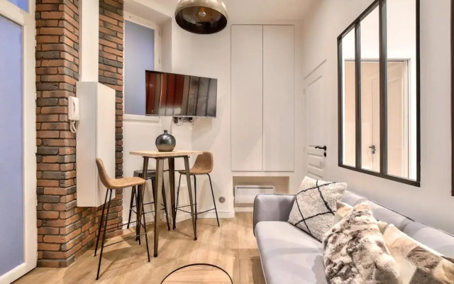 NEW ! Outstanding 2BR & 1BR Apt in Paris 15