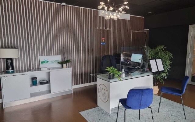 Kyriad Marseille - Les Pennes Mirabeau Aéroport