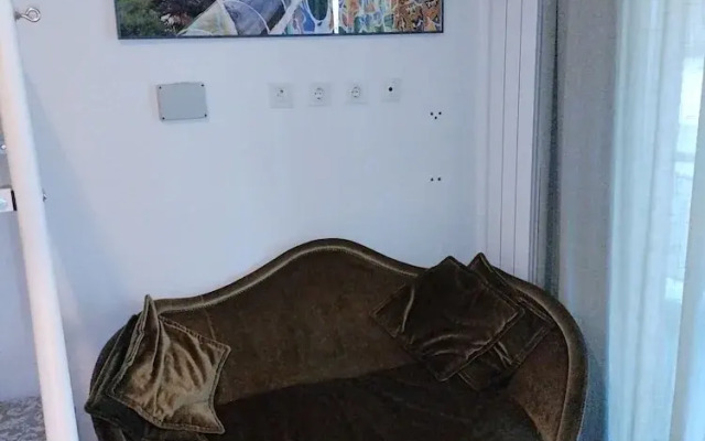 Seafront Apartment With Sea View D1
