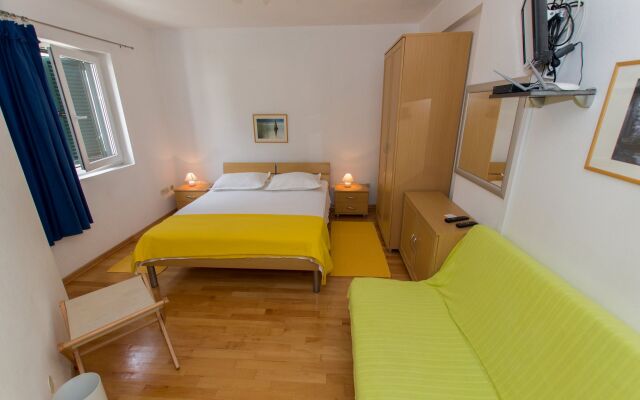 Studio apartment Cobra - excellent location: SA2 Tucepi, Riviera Makarska