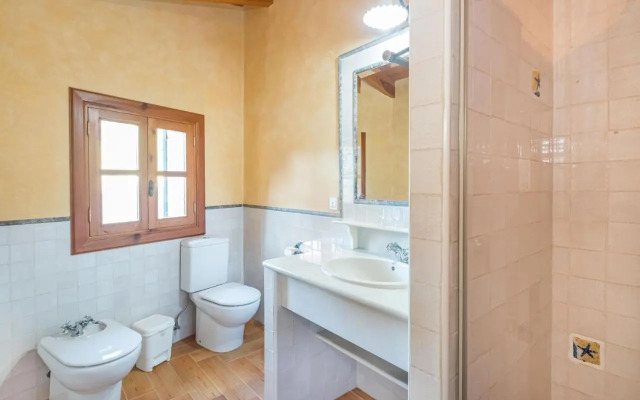 Holiday Home Es Barracar - CMI105