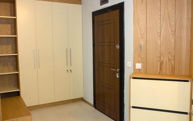 FM Luxury 1-BDR Apartment - White Lagoon in Apartcomplex Magnolia