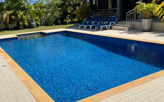 Luxury 4 Bed Pool Villa