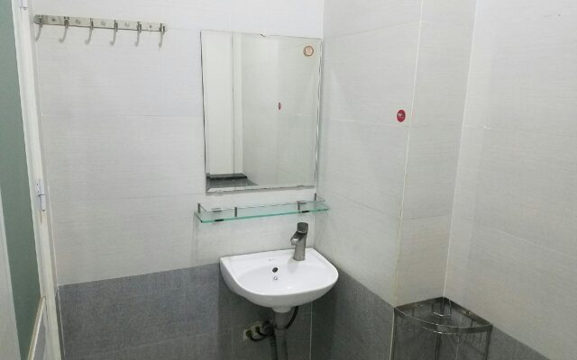 Natural House Hostel