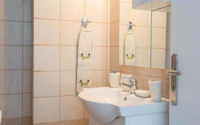 Holiday home 3 bedrooms - Gennadi