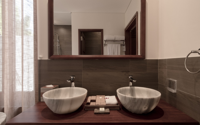 Silk Sense Hoi An River Resort