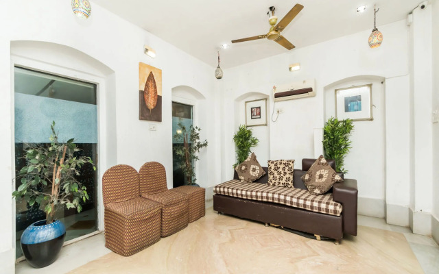 Inspirasun Kalighat by OYO Rooms