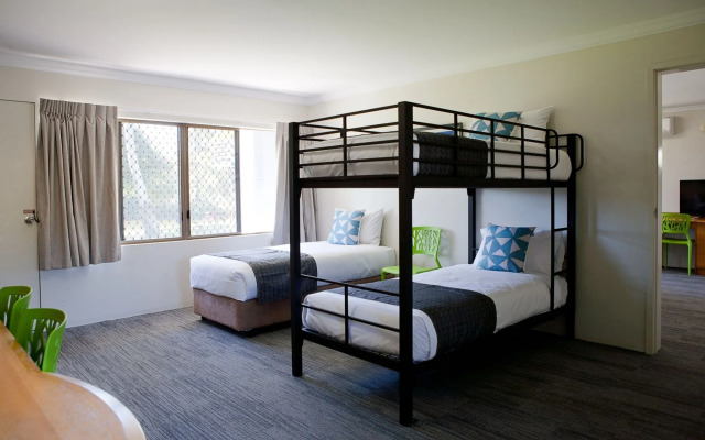 Nightcap at Kondari Resort