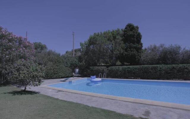 Villa Paolina, private pool, large shady patio, bbq