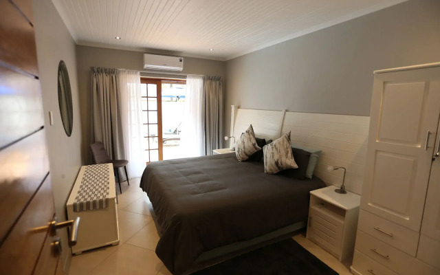 Rhino Coast Guest House