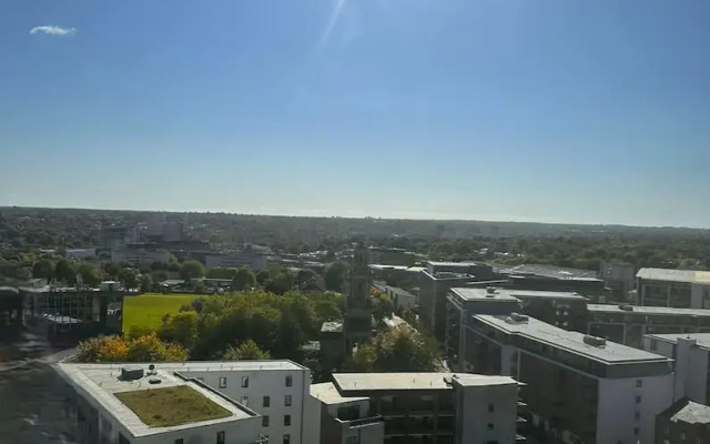 Skyline 1 Bedroom Apartment in Central Birmingham