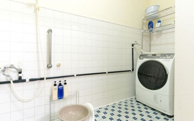 Naha Asahibashi Condominium HOLIDAY