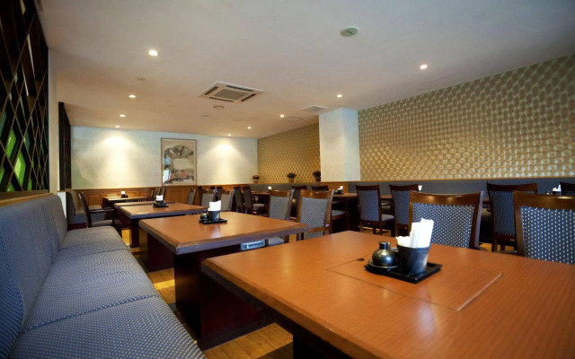 Northern Arc Resort Hotel