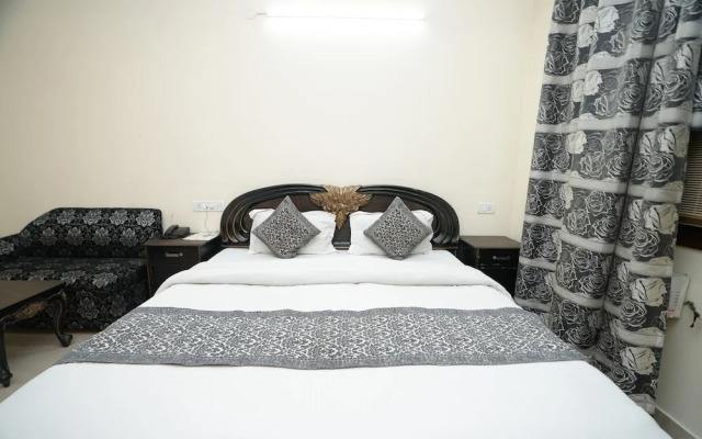 Hotel Silver Arc