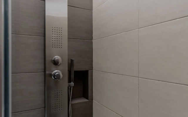 Palm Beach Hotel Apartments