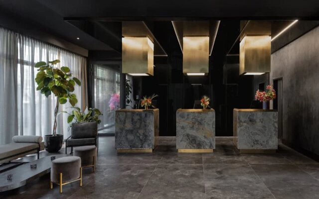 Hotel AMANO East Side