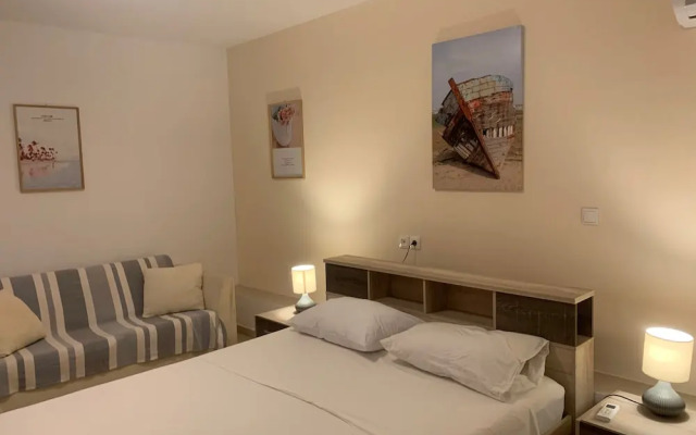 Helios  Apartments