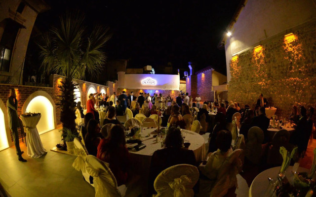 The Shahut Hotel