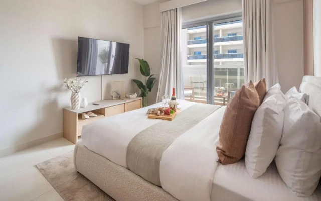 Frank Porter - Hera Tower