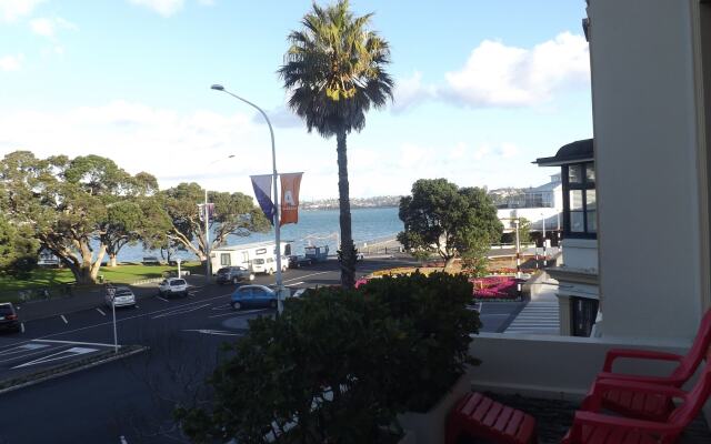 The Esplanade Hotel