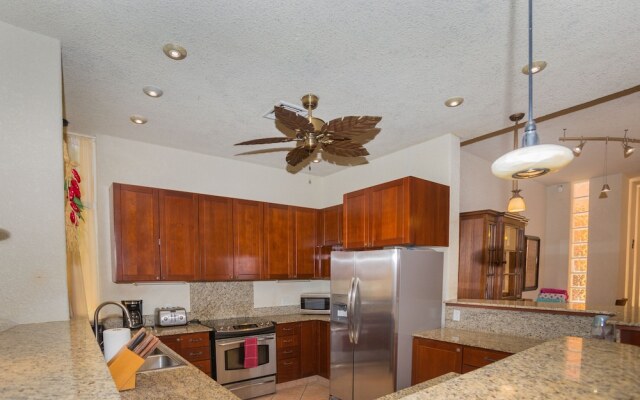 Coral Sands #7 2 Bedroom Condo